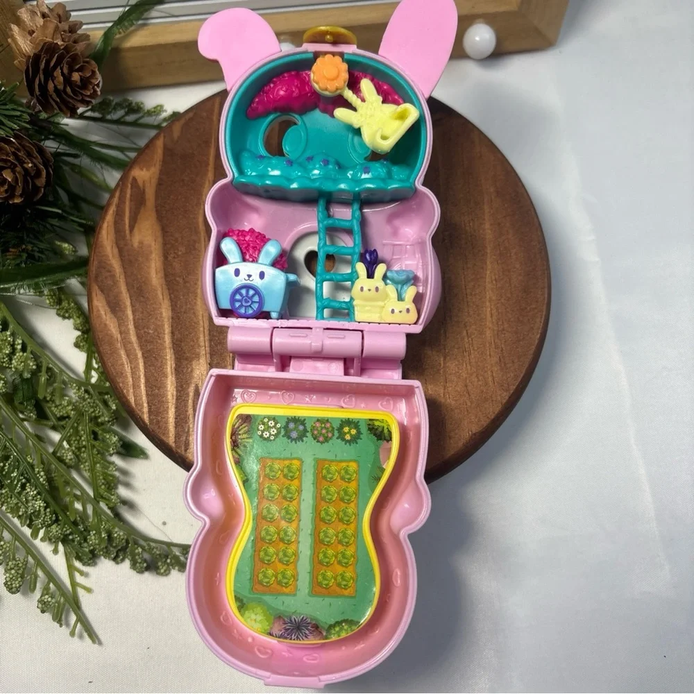 Mattel Polly Pocket Flip & Find Pink Bunny Compact Collectible